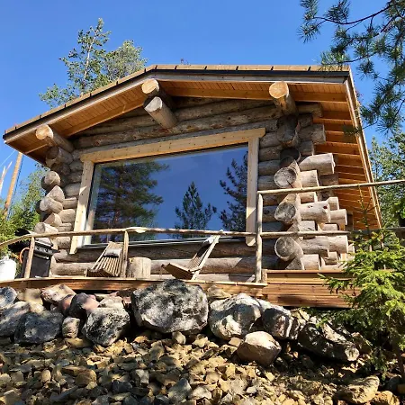 Dom wakacyjny Log With Private Sauna & Hot Tub By Invisible Forest - Adults Only