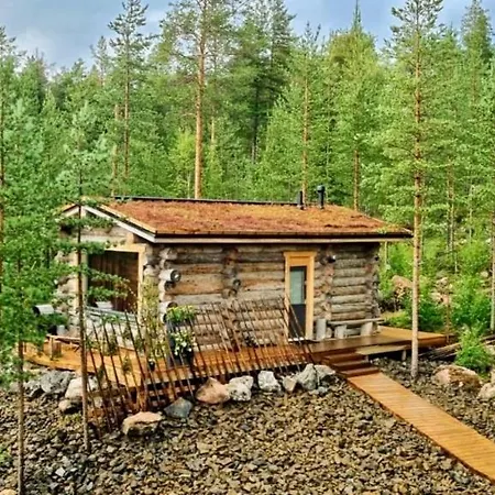 Log With Private Sauna & Hot Tub By Invisible Forest - Adults Only