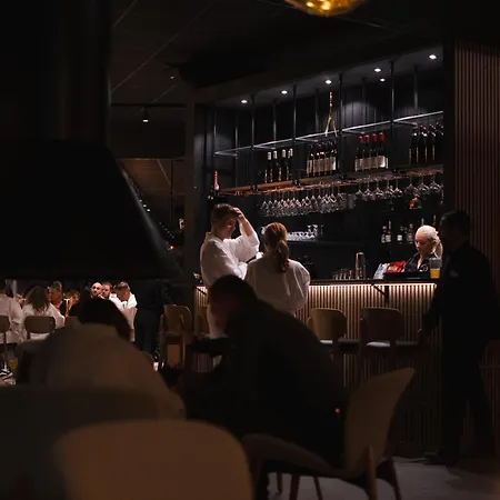 Log With Private Sauna & Hot Tub By Invisible Forest - Adults Only *