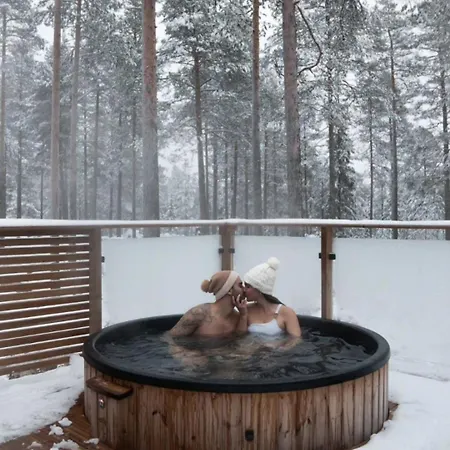 Log With Private Sauna & Hot Tub By Invisible Forest - Adults Only * 로바니에미