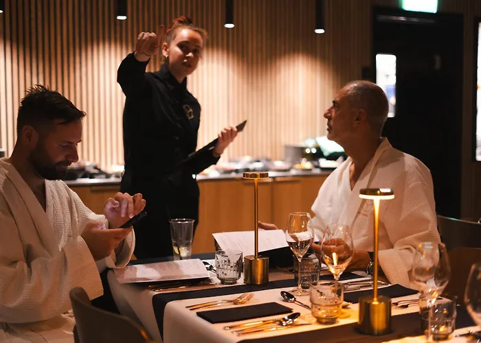 Log With Private Sauna & Hot Tub By Invisible Forest - Adults Only