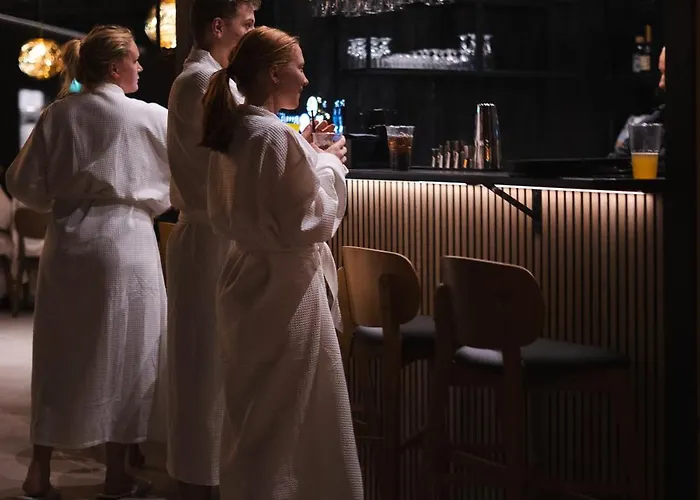 Log With Private Sauna & Hot Tub By Invisible Forest - Adults Only 度假居 *